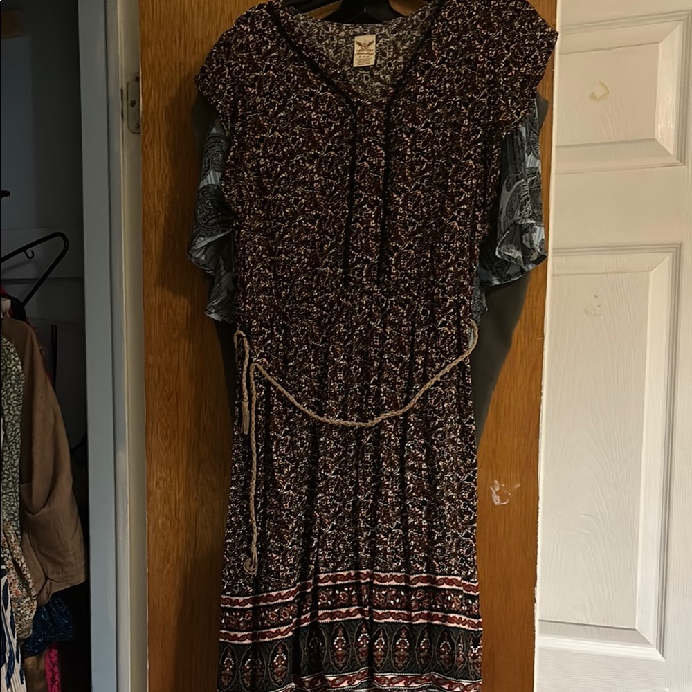 Floral Print Dress with Belt